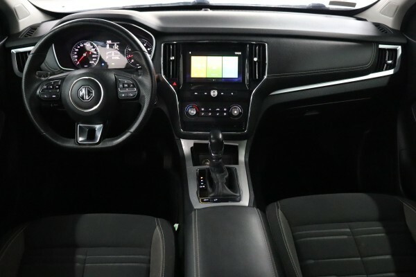 MG RX5 2019 - 16