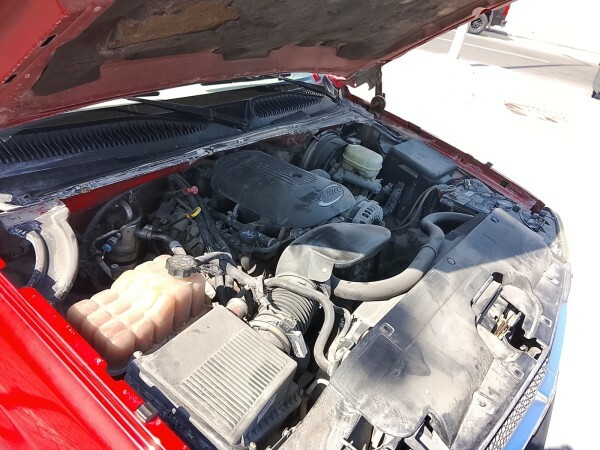Silverado 4x4 — photo 7 for sale in Qatar