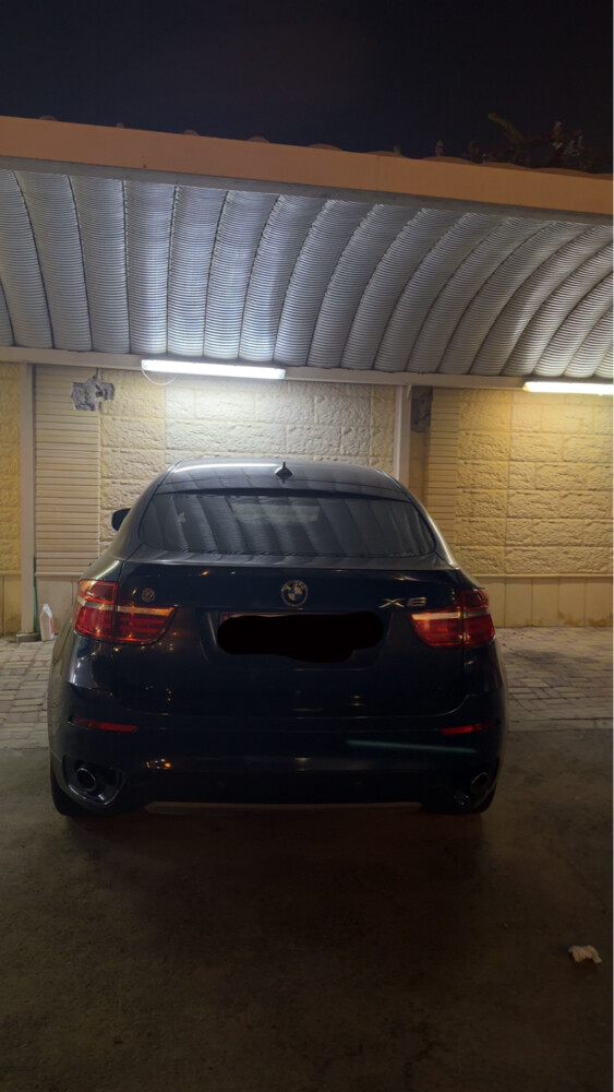 bmw 2015 x6 - 4