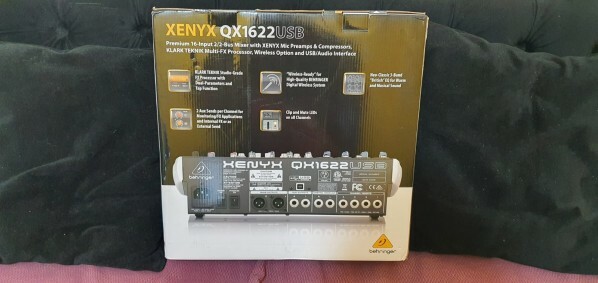 Behringer Xenyx X1622USB Mixer - 4