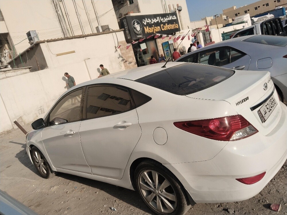 Hyundai - 4