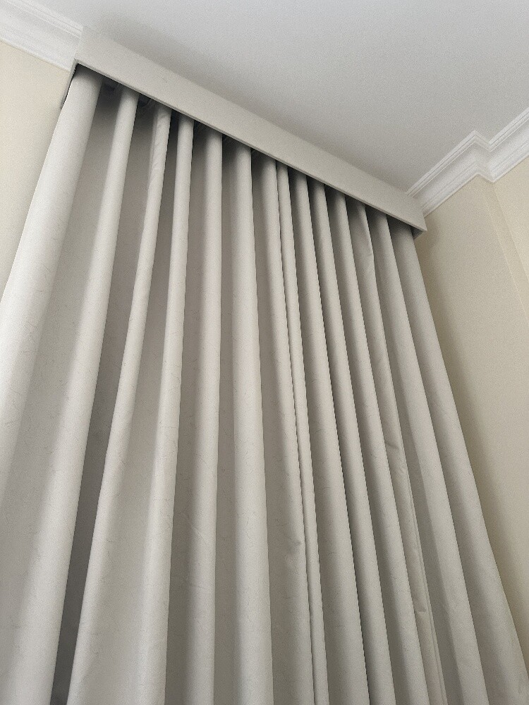 Professional Curtains Installatio - 5