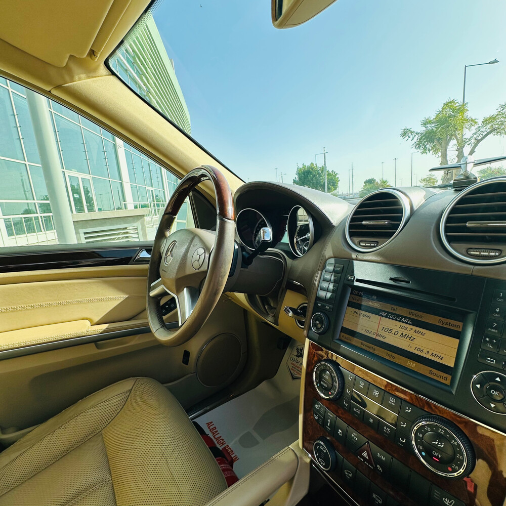 Mercedes Benz GL500 — photo 17 for sale in Qatar