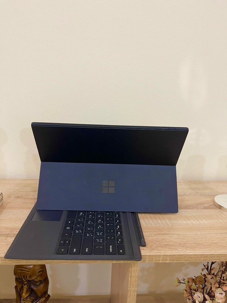 MICROSOFT SURFACE PRO 7 - 11