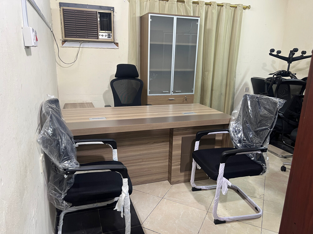 Used Meeting desk for sell-74456895 - 12