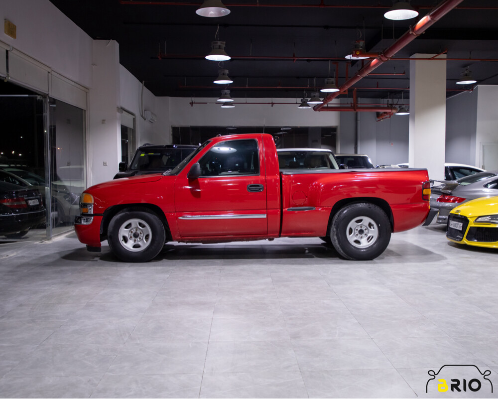 For Sale GMC Sierra 2006 — photo 2 for sale in Qatar