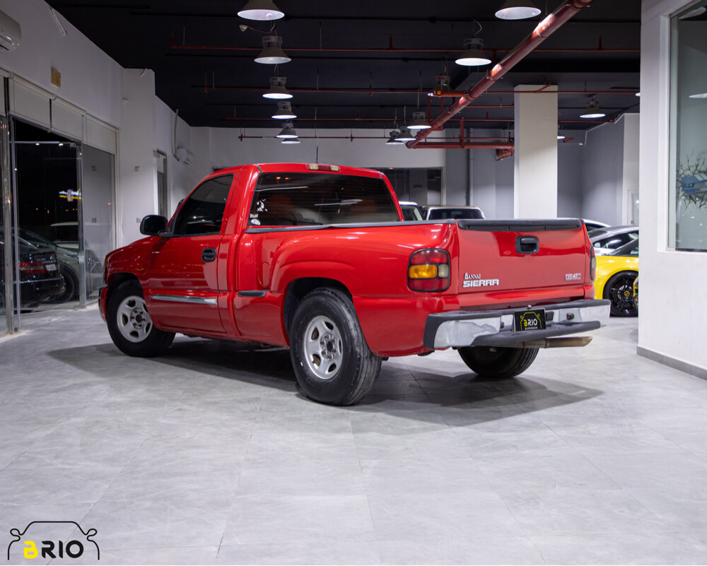 For Sale GMC Sierra 2006 — photo 4 for sale in Qatar