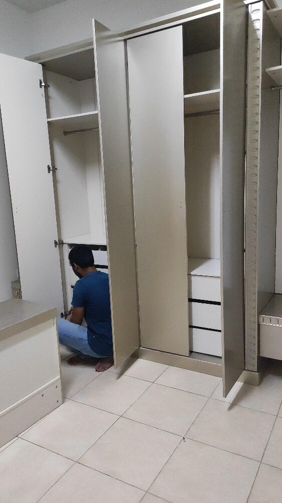 نجار فك وتركيب غرف النوم والستائر - 1