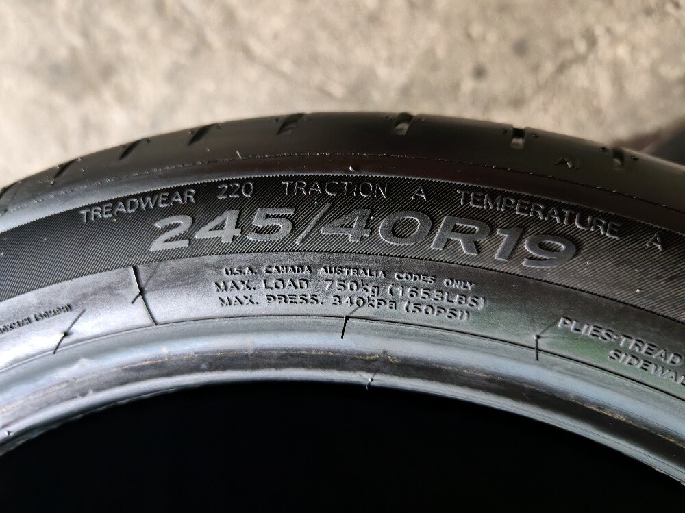 255/40/19 Rare 245/40/19 Font - 5