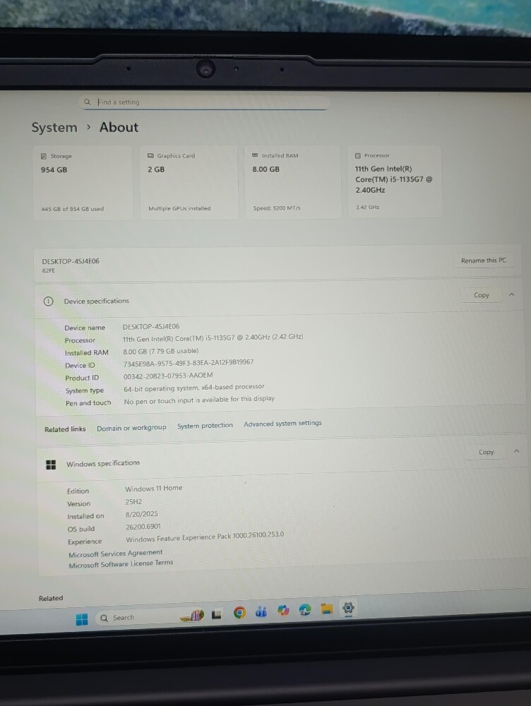 LENOVO 11gen core i5 .8GB Ram 1TB - 2
