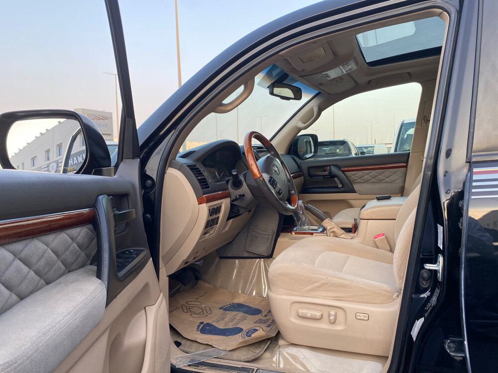 GXR 2015 — photo 7 for sale in Qatar