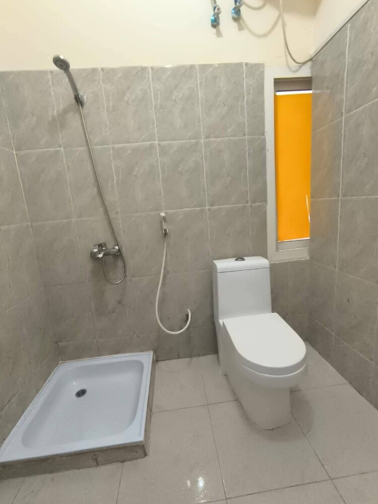 Room for rent - 7