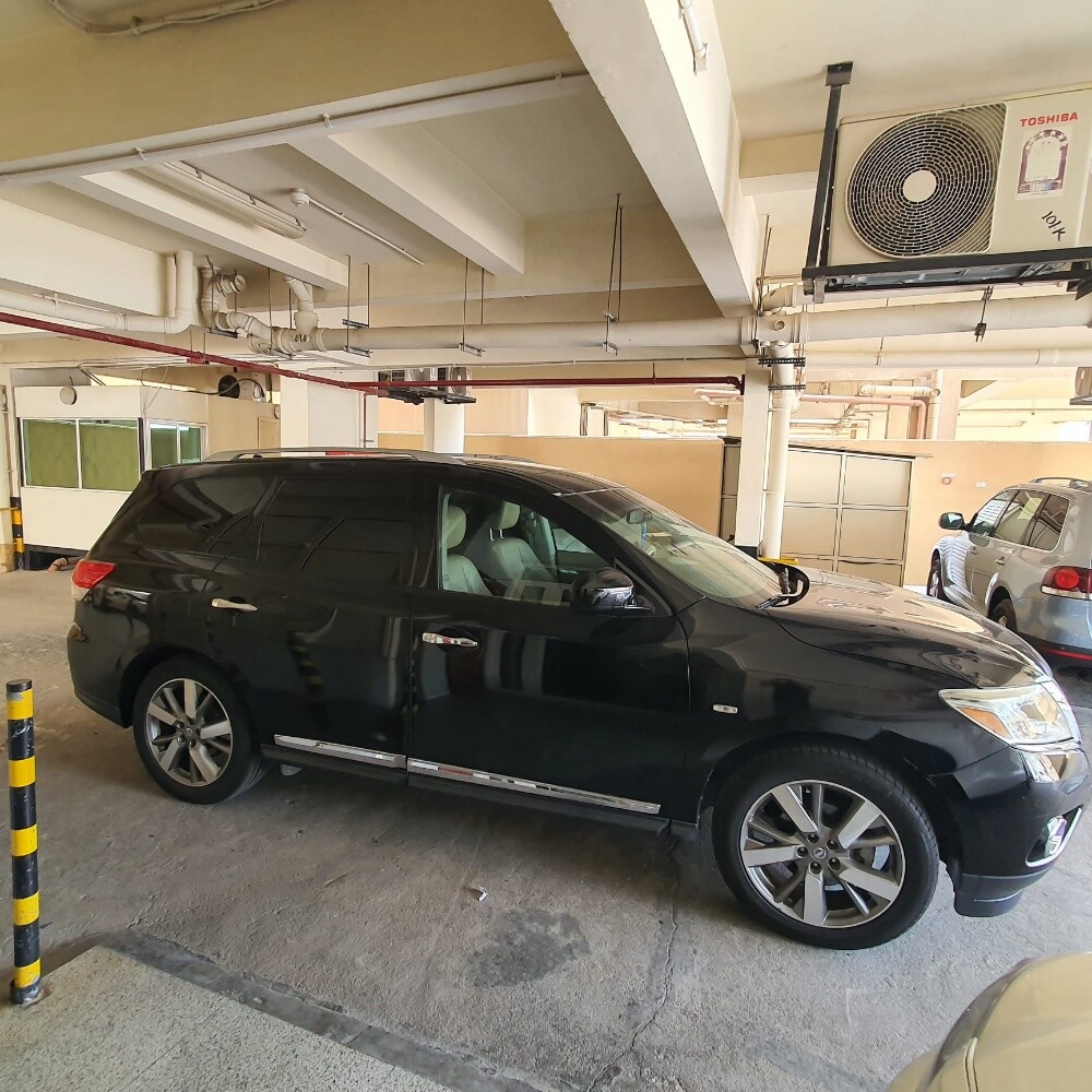 Nissan pathfinder 2014 SV - 1