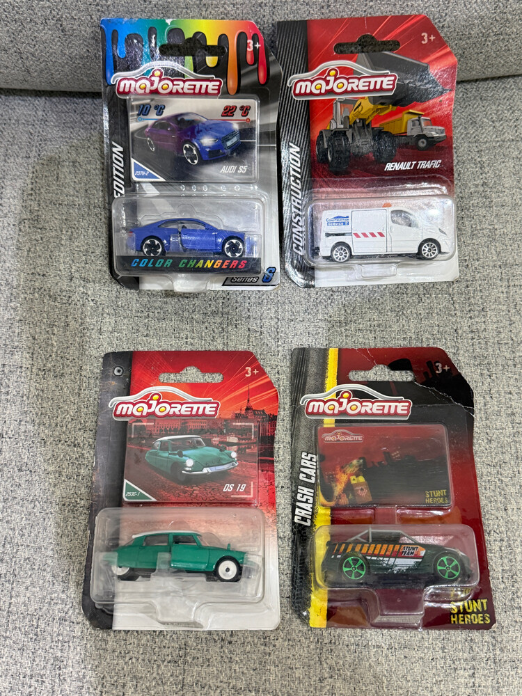 branded diecast cars new - 9