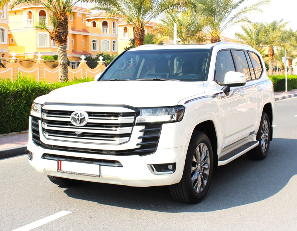 VIP limousine land cruiser - 6