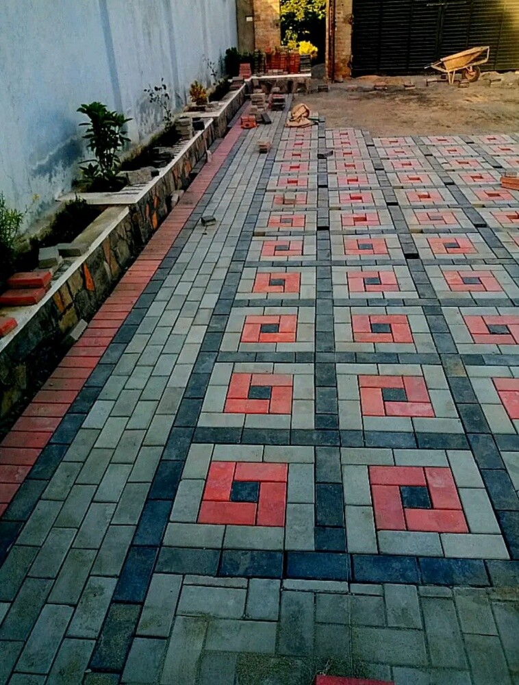 Interlock - 4