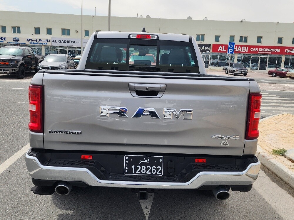 Ram Laramie 1500 - 6