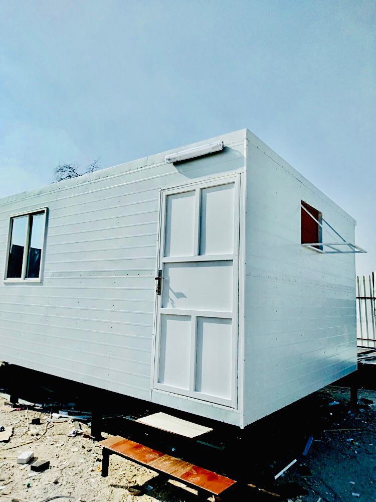 cabin kitchen toilet low price - 1