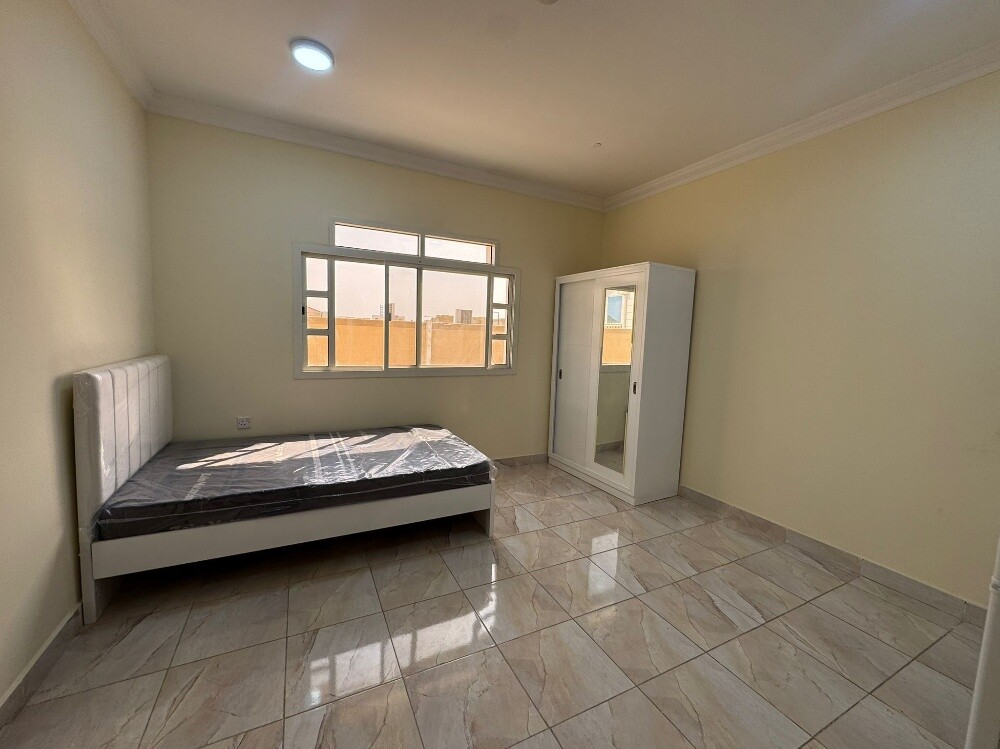 Brandnew studio @ Gharrafa - 6