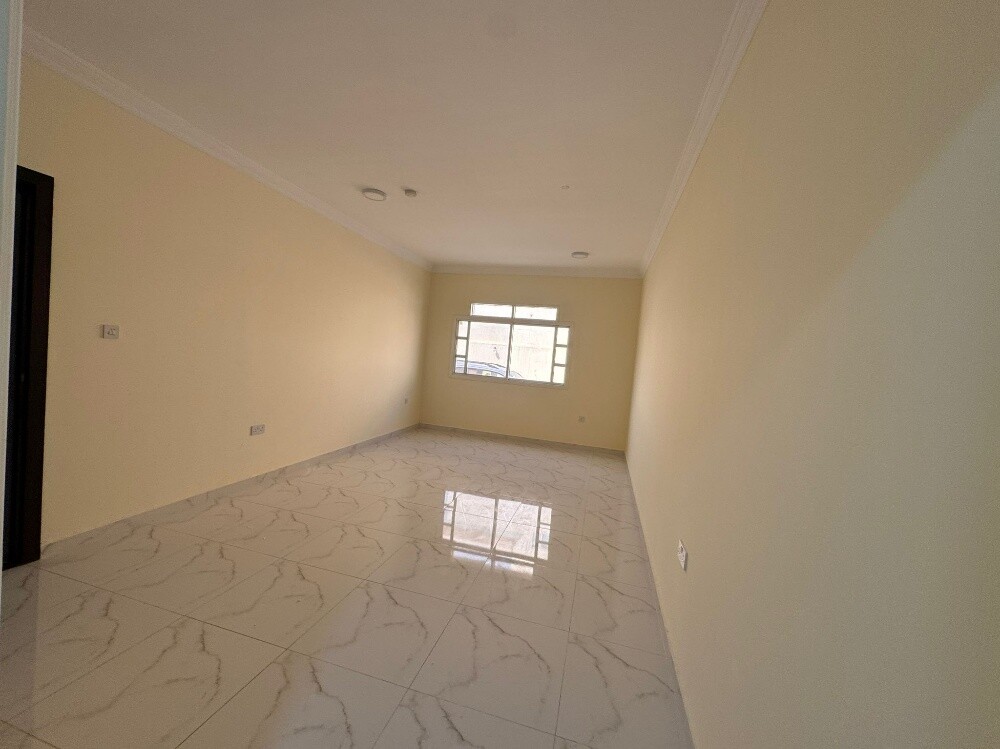 Brandnew studio @ Gharrafa - 7