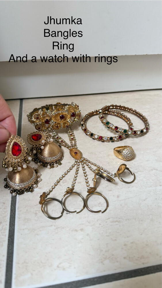 Earrings - 18