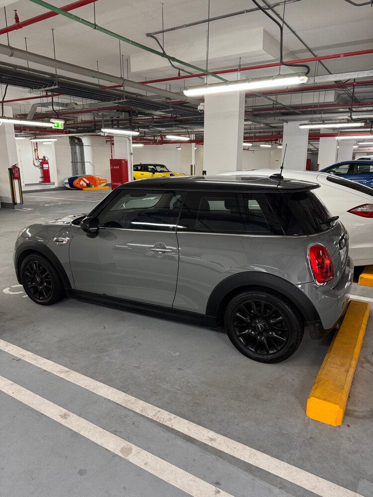 2016 model Mini Cooper — photo 2 for sale in Qatar