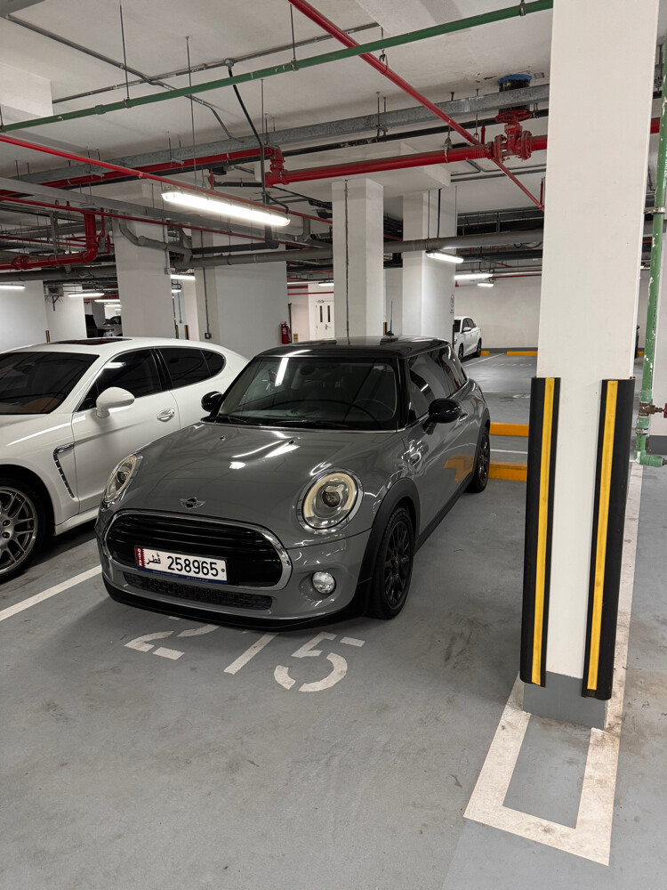 2016 model Mini Cooper — photo 5 for sale in Qatar