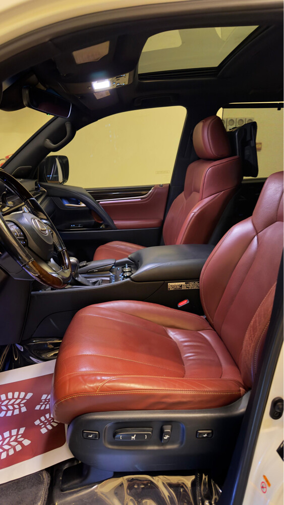 for sell Lexus 5.7 — photo 5 for sale in Qatar