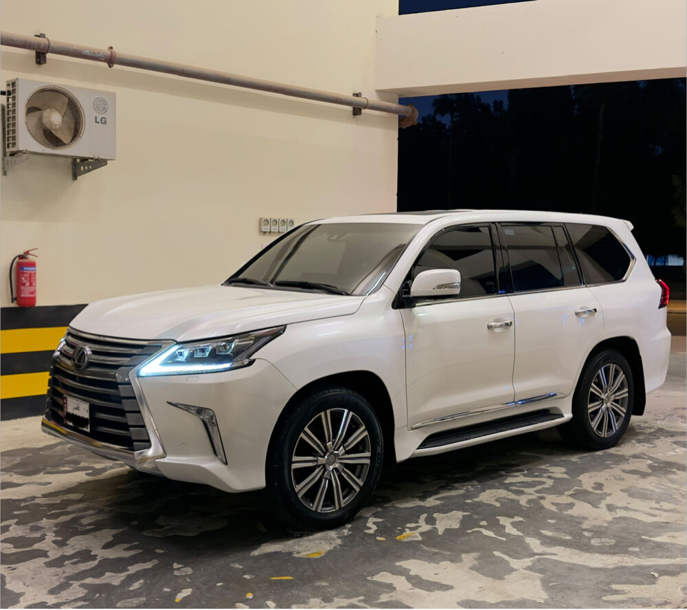 for sell Lexus 5.7 — photo 1 for sale in Qatar
