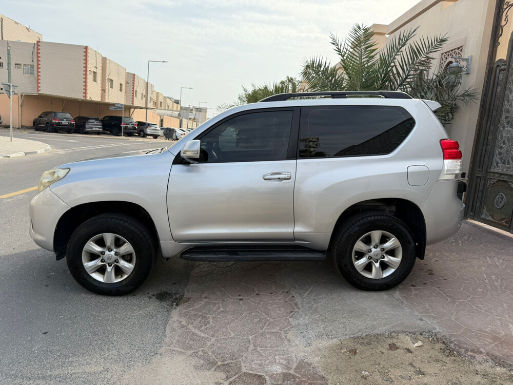 prado coupe 2010 V4  - 1