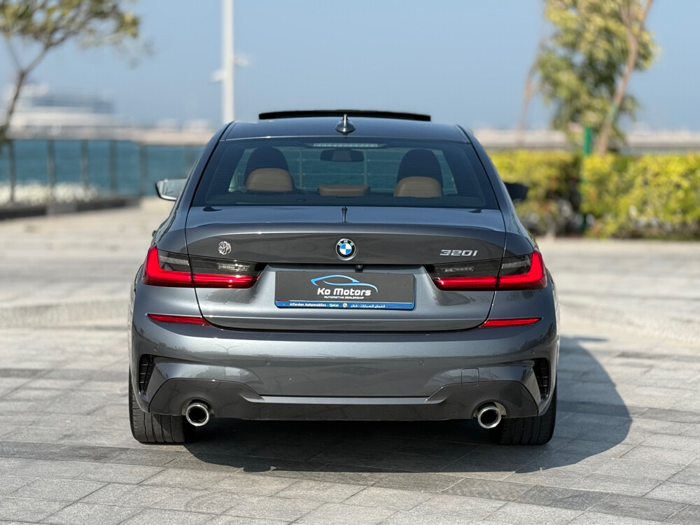 BMW 320 I M package — photo 11 for sale in Qatar
