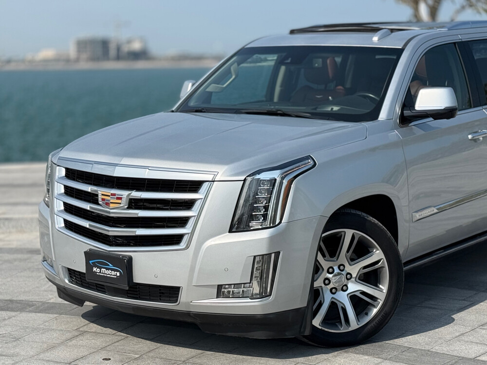 Cadillac Escalade — photo 2 for sale in Qatar