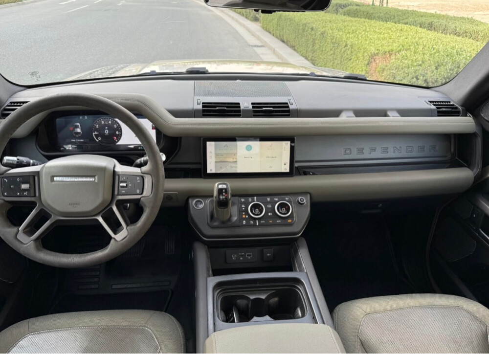 defender first edition — photo 10 for sale in Qatar
