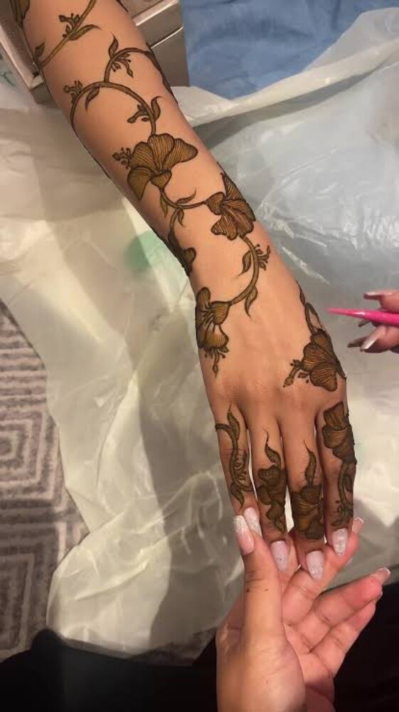 ayfa Henna service - 7
