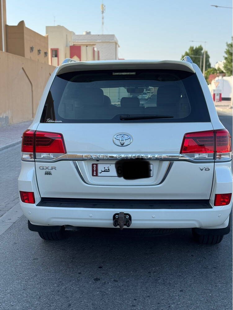 Land Cruiser GXR v8 — photo 4 for sale in Qatar