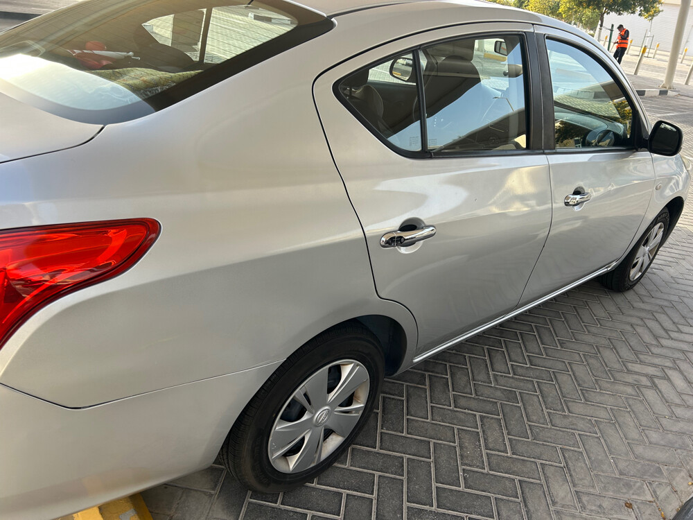 Nissan Sunny 2019 - 2