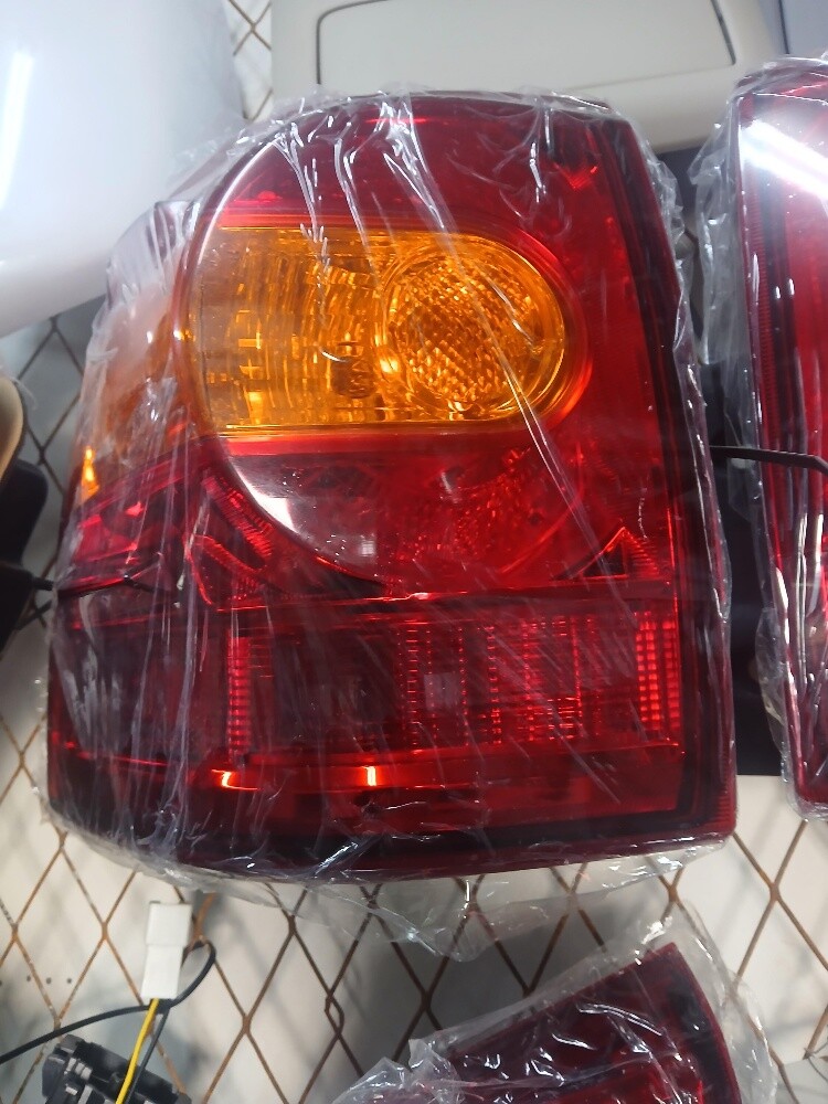 land cruiser all parts available - 1