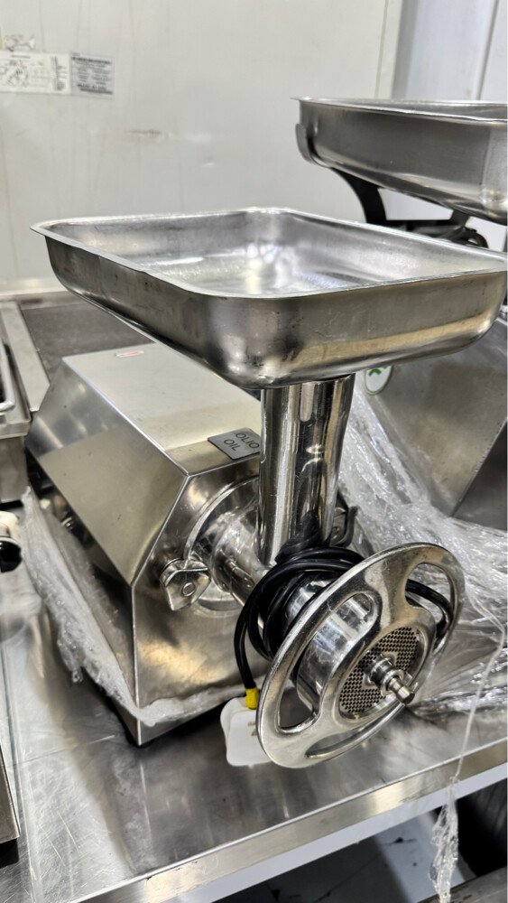 meat machine Italy - 3