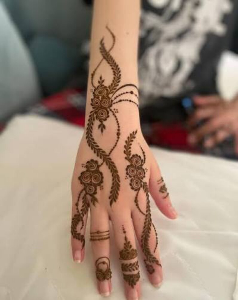 Henna mehndi Qatar - 4