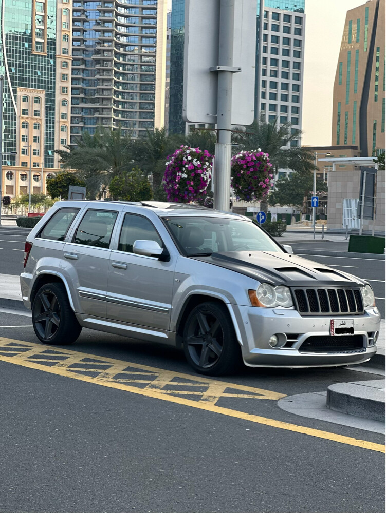 Jeep Grand Cherokee SRT8 2008 — photo 1 for sale in Qatar