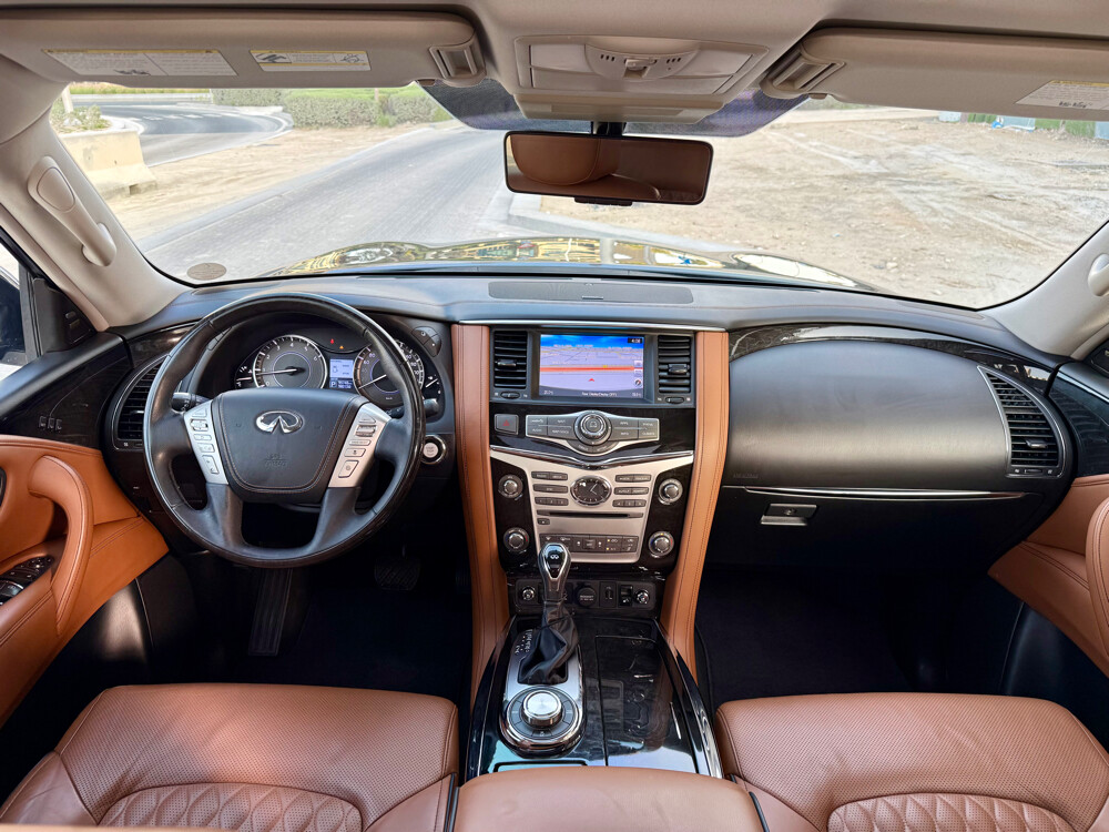 infinite QX80 2018 — photo 12 for sale in Qatar