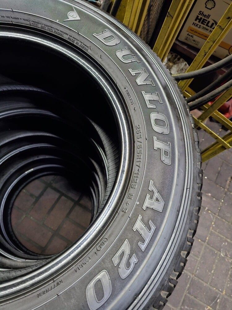 265-65-17 dunlop brand - 4
