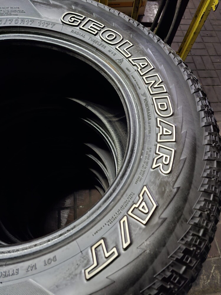285-70-17,,,Yokohama   brand - 6