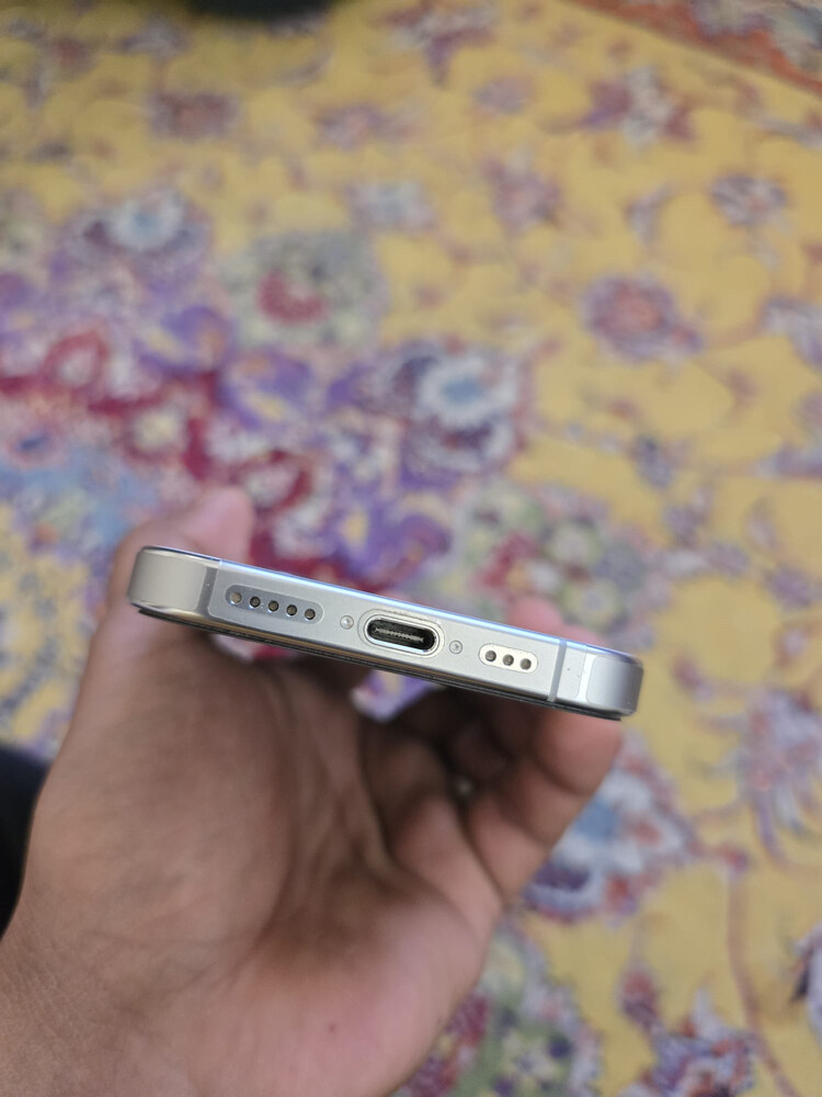 i phone 16Pro 128GB - 3