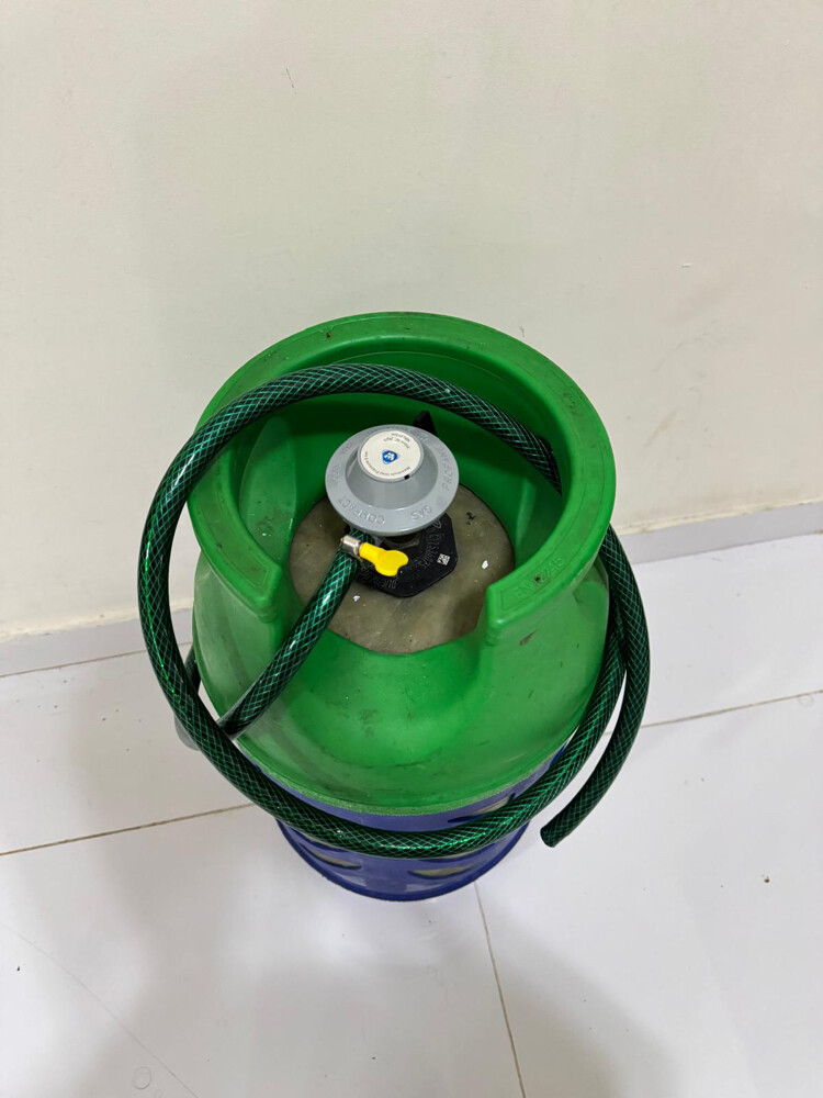 Gas cylinder - 2