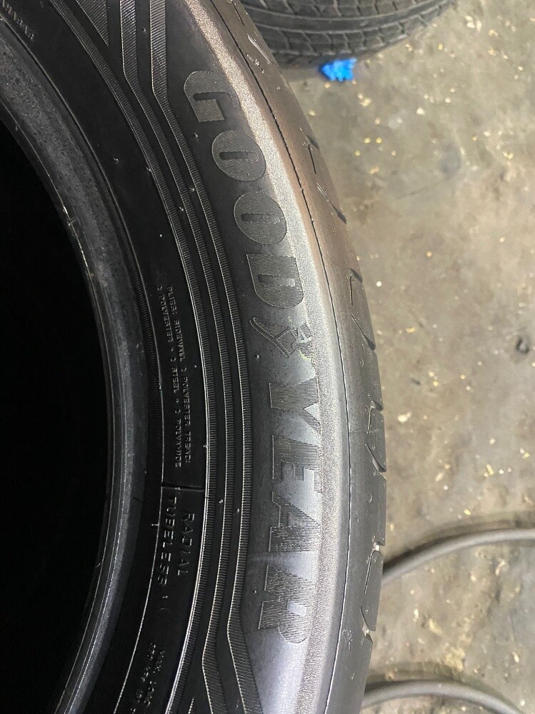 285/50/20" Good Year brand - 3