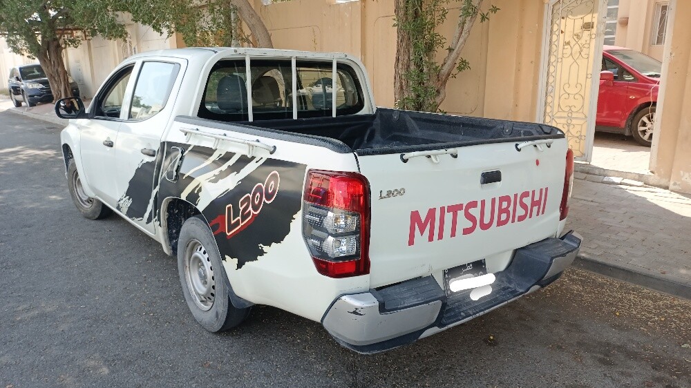 For Sale Mitsubishi L200 - 3