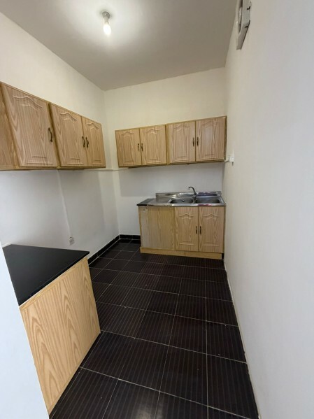 outhouse NO COMMISSION W&E INCL - 7