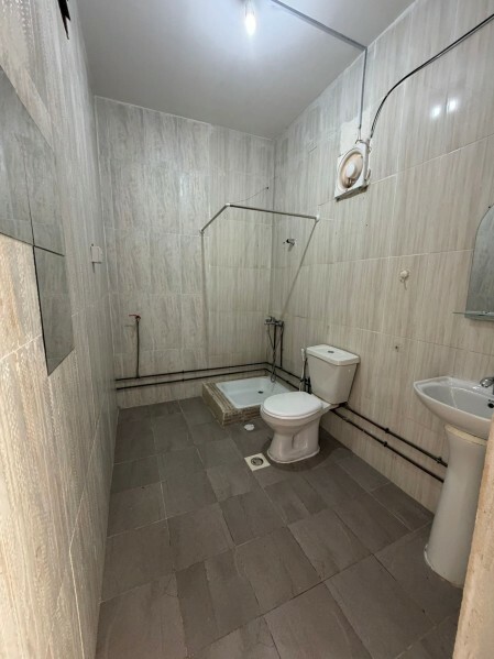 outhouse NO COMMISSION W&E INCL - 6
