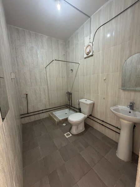 outhouse NO COMMISSION W&E INCL - 4